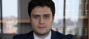 Melicchio (M5S): Oliverio commissaria Occhiuto sul disastro rifiuti