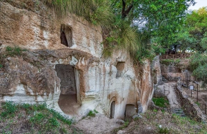 Patrocinio dell'Arpacal per le Grotte di Zungri
