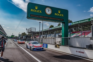 Esordio di prestigio per Simone Iaquinta nel mondiale Porsche