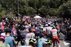 Giro D'Italia, la quarta tappa &egrave; partita da Catanzaro