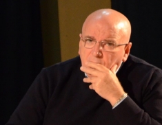 Conferenza Stampa del Presidente Oliverio