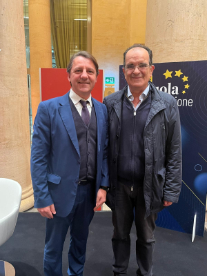 ''Manovra, un colpo ai pi&ugrave; deboli mentre la Calabria affonda''. Nota congiunta dell'on. Pasquale Tridico, parlamentare europeo, e del consigliere regionale Vincenzo Bruno