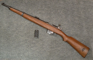 Con la carabina sotto il materasso. Arrestato 27enne di Scandale