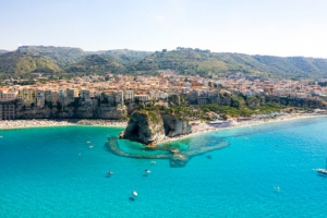 Calabria sold out a Ferragosto
