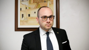 Molestie a un'intera famiglia, condannato un ex carabiniere