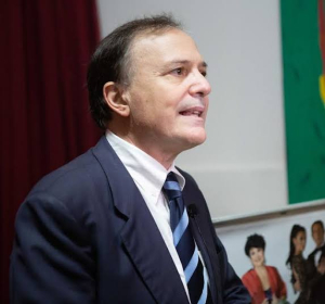 Francescantonio Pollice scrive a Roberto Occhiuto e lancia l'allarme sulla crisi del sistema teatrale calabrese