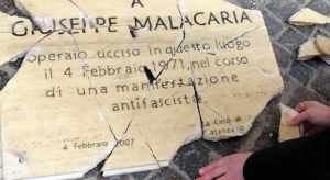 Distrutta targa vittima antifascista, un denunciato a Catanzaro