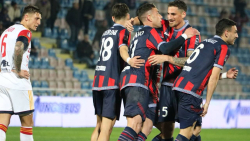 Un bel Crotone riprende la marcia