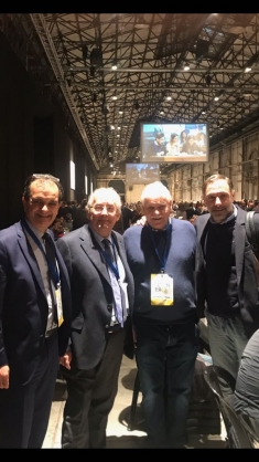 Anche la nutrita pattuglia catanzarese guidata dal presidente della Provincia di Catanzaro, Enzo Bruno alla "Leopolda" di Firenze