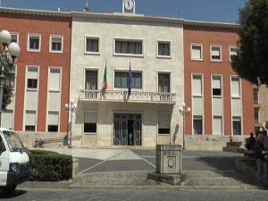 Denunciato dipendente del Comune di Crotone