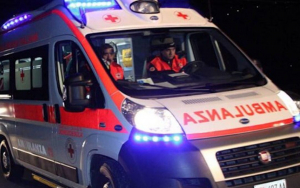 Sparatoria in un bar del cosentino, titolare ferito