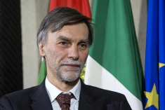 Amantea (CS), chiusura galleria Coreca, M5s a Del Rio:"Ci dica i reali motivi"