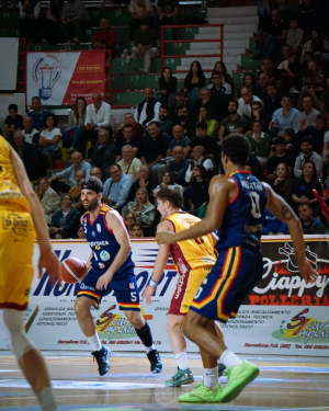 Academy, finalmente l&rsquo;inversione di tendenza