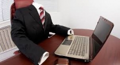 Assenteismo:arresti, scambio di badge personali