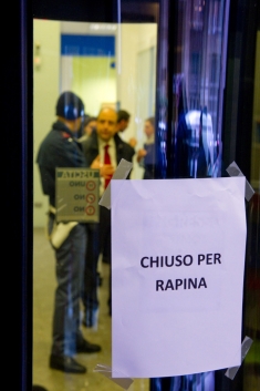 Rapine in banca, nel 2016 calo del 12,5%