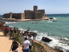 Trovato cadavere 20enne disperso in mare