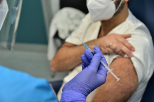 Vaccini: Calabria ancora ultima