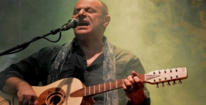 Concerti di Mimmo Cavallaro e Angelo Famao per il ''Valentia in festa''