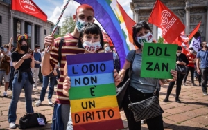 Manifestazione a Catanzaro per affossamento ddl Zan