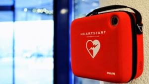 Catanzaro: donati tre defibrillatori dal Rotary Catanzaro Tre Colli