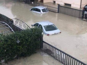 Maltempo: nubifragio nel Catanzarese, forti disagi