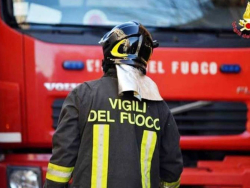 Paura a Catanzaro: lavori stradali causano fuga di gas
