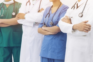 Regione Calabria: bisogna premiare il personale sanitario