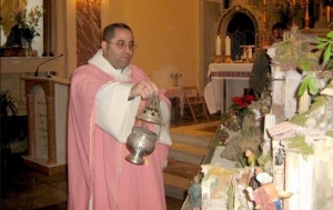 Arrestato l&rsquo;ex parroco di Zungri per atti sessuali con minori