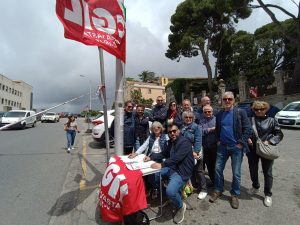 Rilancio del sistema della Sanit&agrave; pubblica e per il diritto alla Salute: il tour dei presidi della Cgil Area Vasta, Spi Cgil ed Fp Cgil si conclude a Catanzaro