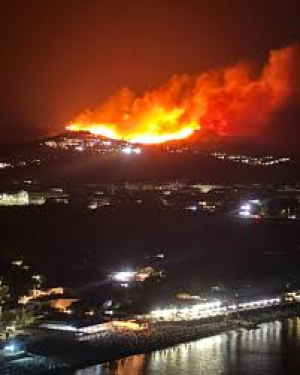 Emergenza incendi Calabria, aumentano le segnalazioni