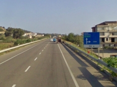 Cir&ograve;, statale 106; associazione: rotatorie inutili, spreco di denaro pubblico