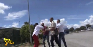 Calabria: aggredita troupe di ''Striscia la notizia''