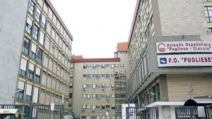 Catanzaro: uomo si getta dal terzo piano dell'Ospedale Pugliese