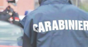 Moglie e marito accoltellati nel crotonese, indagini in corso