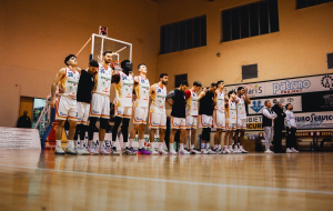 Academy, la falsa partenza costa la vittoria