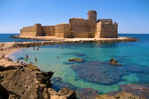 Isola Capo Rizzuto: chiuse tutte le attivit&agrave;