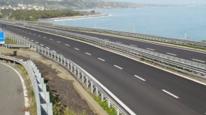 Basta vittime: ''Operai calabresi in festa per fine iter burocratico della nuova S.S.106&rdquo;