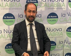 Caso Universit&agrave;, &egrave; il caso che UMG rivendichi l&rsquo;attivazione dei corsi di informatica e di lettere