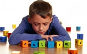 Autismo: conoscere per agire. Alleanza tra famiglia, professionisti e istituzioni