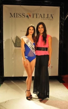 Eletta Miss Alpitour Calabria 2017 e Miss Citt&agrave; di Simeri Crichi