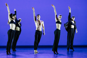 Trionfo per lo spettacolo di danza ''Voyage'' della scuola Maison D'Art Ballet